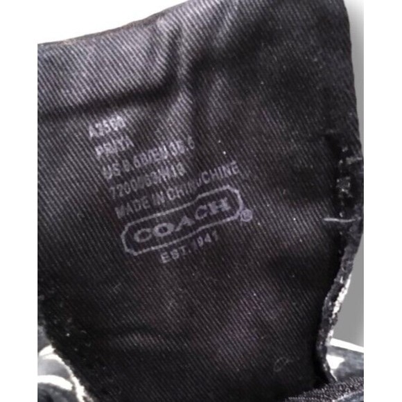 Coach New York Size 6.5 B Womens Priya Black Signature Print Strap Sneakers GUC - Picture 8 of 16